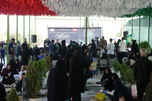 ویژه برنامه حبیب ایران در گلزار شهدای خرم‌آباد برگزار شد