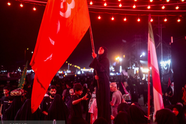 خونخواهی رهبر شهید انقلاب در طریق‌الحسین(ع)