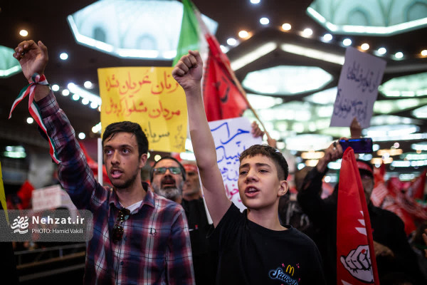 مراسم بزرگداشت چهلم رهبر شهید امت در مصلای امام خمینی (ره) برگزار شد