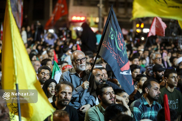 محفل قرآنی ویژه مراسم چهلم تدفین رهبر شهید انقلاب برگزار شد