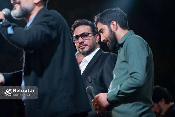«محفل ستاره‌ها» در میدان انقلاب برپا شد