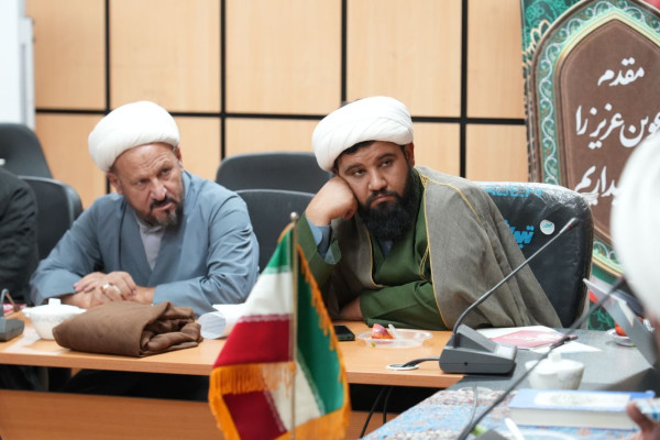 نشست تبیینی حجت الاسلام دکتر میرمـحمدیان مدیرعامل محترم بنیاد هدایت با مدیران ادارات تبلیغات اسلامی استان لرستان