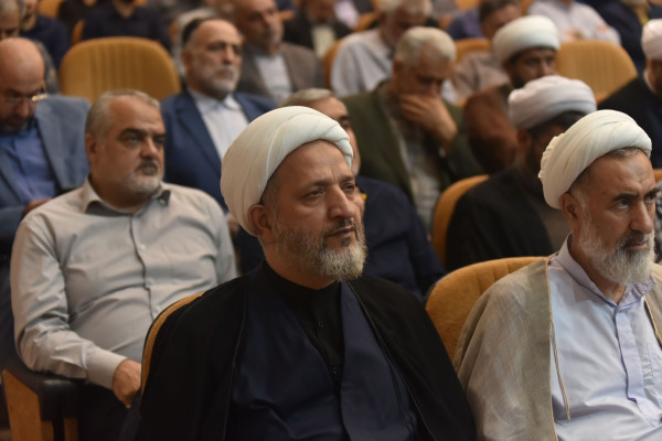 نشست تحلیلی تحولات منطقه و جهان با حضور جمعی از نخبگان فرهنگی؛