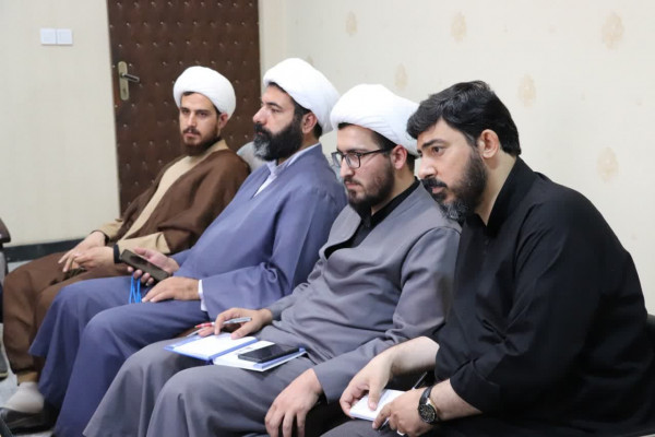 نشست حجت الاسلام مهدی روحی معاون فرهنگی اداره کل تبلیغات اسلامی همدان با مدیران ادارات تابعه