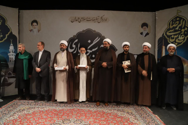 آیین سنگرسپاری مدیرکل تبلیغات اسلامی همدان به روایت تصویر