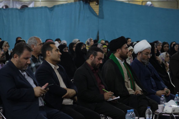 برگزاری اختتامیه مسابقه کتابخوانی شرح فرمان و همایش تجلیل از سادات علوی شهرستان بهارستان