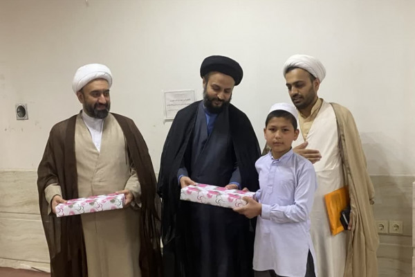دیدار و تجلیل از مسئول خانه‌ی قرآن نبی اکرم (ص) شهرستان انبارالوم شهرستان آق قلا