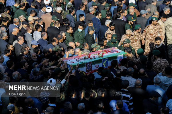 تشییع پیکر مطهر سردار شهید حاج حمید مازندرانی در گلستان