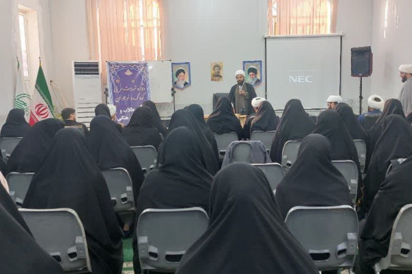 برگزاری سومین جلسه دوره آموزشی تربیت مربی کودک و نوجوان در مهران