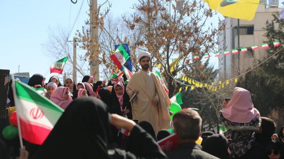 راهپیمایی ۲۲ بهمن در شهرکرد