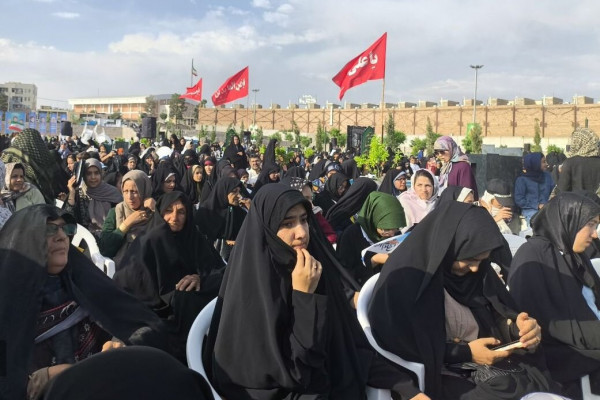 برگزاری محفل قرآنی خادم الرضا (ع) یادبود شهدای خدمت