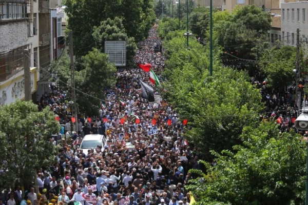حماسهٔ همدانی‌ها برای دفاع از میهن جمعه نصر