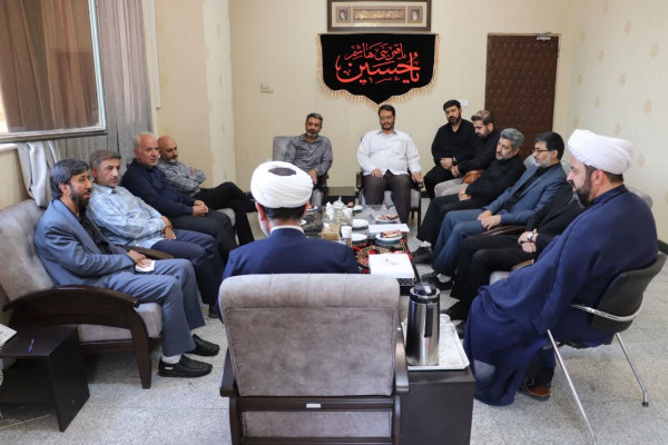 نشست مدیرکل تبیلغات اسلامی با اعضاء هیئت محبین المهدی(عج)