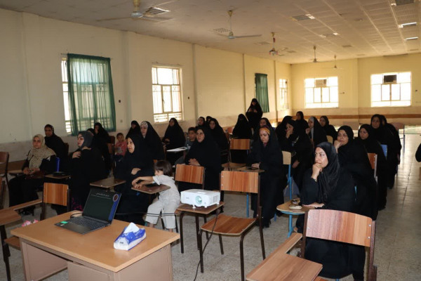 برگزاری کارگاه «رویش» در شهرستان حمیدیه