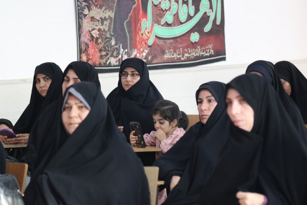 حضور مدیرکل تبلیغات اسلامی استان ایلام در حوزه علمیه فاطمیه شهرستان دهلران
