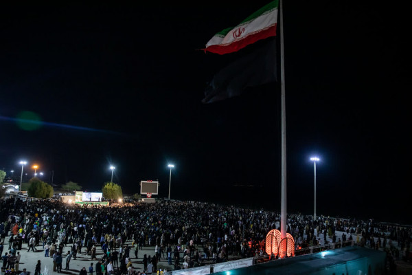 مردم بندرعباس یاد جانباختگان حادثه انفجار بندر شهید رجایی را گرامی داشتند