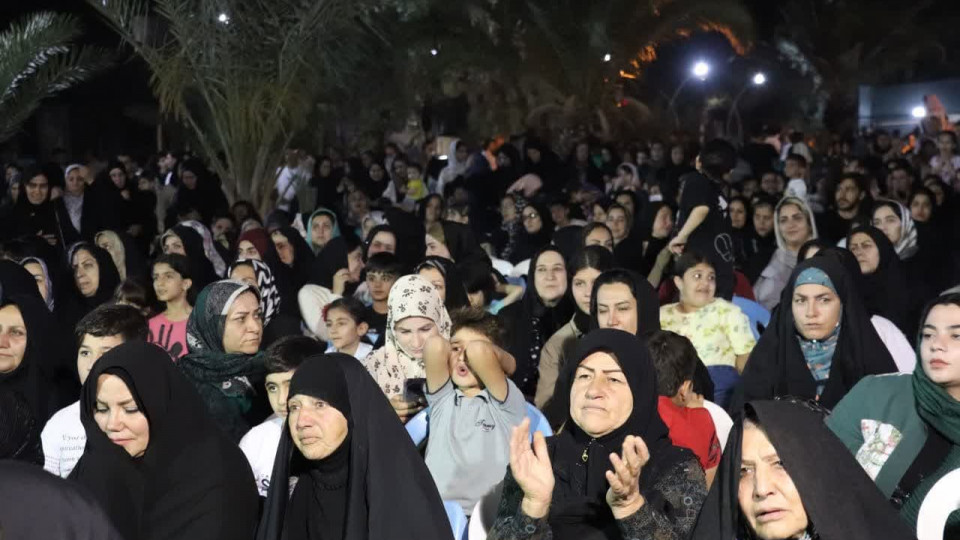 برگزاری جشن خیابانی  دهه کرامت در مهران