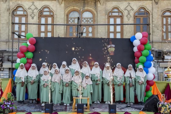 برگزاری اجتماع زیر سایه خورشید هشتم در همدان