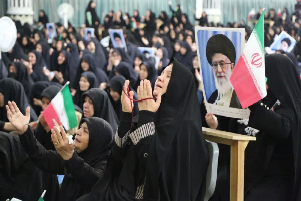 اجتماع «زینبیون» بانوان شهرکردی