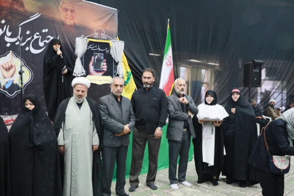 اجتماع بزرگ بانوان زینبی امروز در دیار الوند برگزار شد