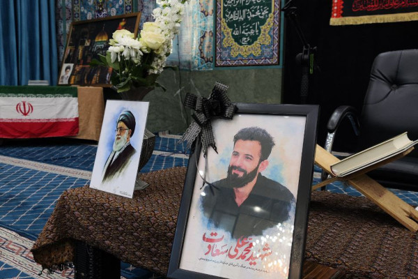 یک سالگی با شهادت پدرت مبارک!