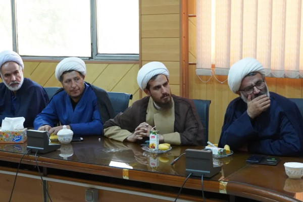 نشست قائم مقام سازمان تبلیغات اسلامی کشور با مدیران ادارات تبلیغات اسلامی تابعه استان همدان