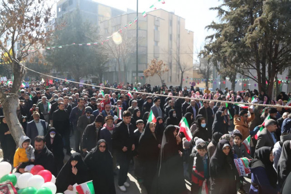 راهپیمایی ۲۲ بهمن در شهرکرد