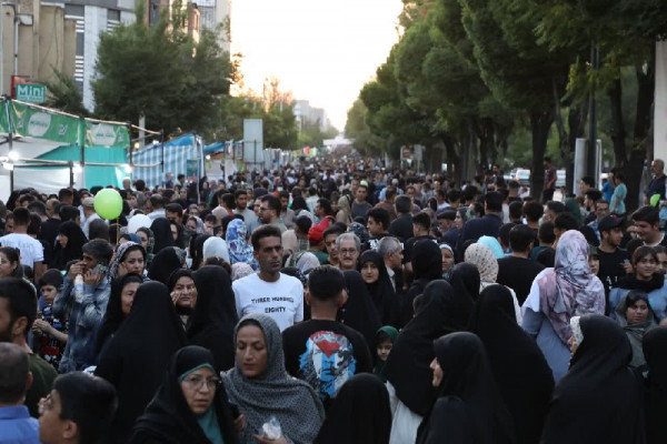 اجتماع ۱۰۰ هزار نفری غدیریون در شهرکرد
