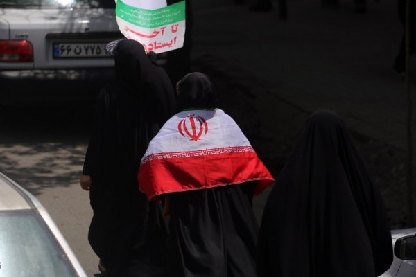 حماسهٔ همدانی‌ها برای دفاع از میهن جمعه نصر