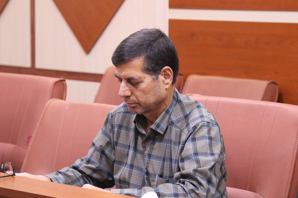نشست صمیمی مدیرکل تبلیغات اسلامی استان ایلام با بازنشستگان این اداره کل