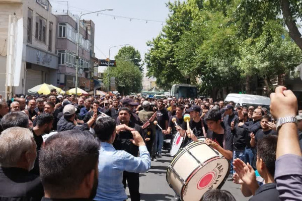 آئین تاسوعای حسینی در سنندج