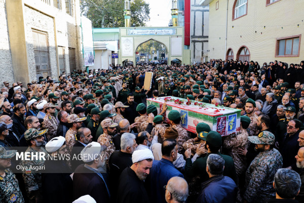 تشییع پیکر مطهر سردار شهید حاج حمید مازندرانی در گلستان