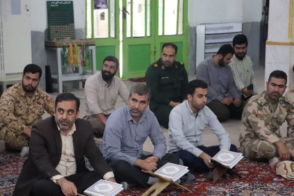 محفل انس با قرآن با حضور قاریان برجسته استان، در مهران برگزار شد.