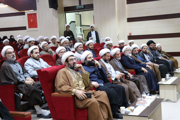 نشست توانمندسازی و بصیرت افزایی ائمه جماعات شهرستان بجنورد برگزار شد