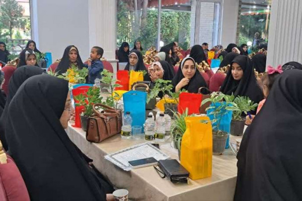 تجلیل از ۲۰۰ معلم و استاد قرآنی در نشست صمیمی بیرجند