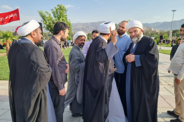برگزاری محفل قرآنی خادم الرضا (ع) یادبود شهدای خدمت