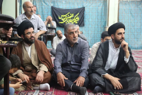 جلسه هفتگی اخلاق در شهرکرد