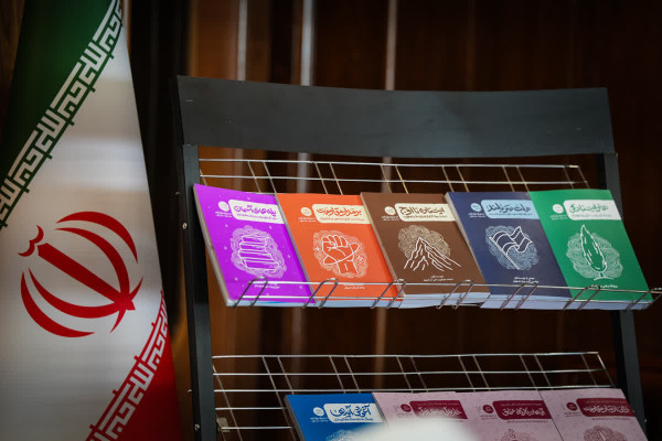 تأکید رئیس سازمان تبلیغات در توجه به دختران نوجوان در تولیدات هنری و رسانه‌ای