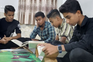 طنین قرآن در کوچه‌های روستای بلبلی میناب