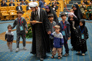 قناعت، تنها شعار خانواده برگزیده کشور