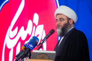کشوری که سرمایه‌ی بزرگی مثل هیئات را داشته باشد باید برای مواجهه با هر دشمنی دلش قرص باشد