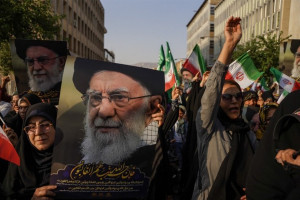 حضور شگفت‌انگیز مردم در غدیر نقطه‌ی عطفی در دفاع ترکیبی از ایران اسلامی بود