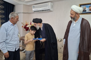 دیدار مدیرکل تبلیغات اسلامی آذربایجان شرقی با خانواده شهید زوار جنتی